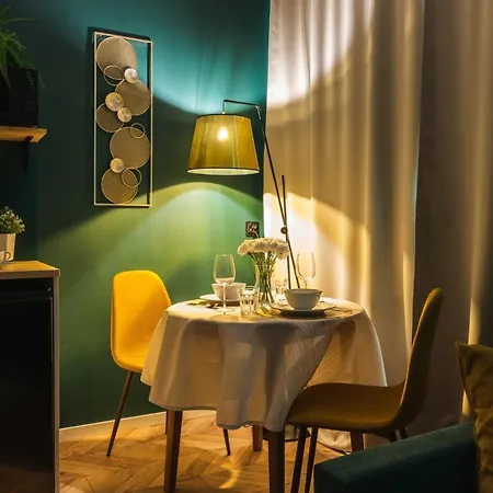 Walnut Delight A Stare Miasto *